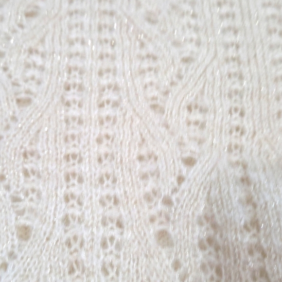 Calvin Klein Cream V-Neck Sweater Petites P/M - Picture 9 of 9